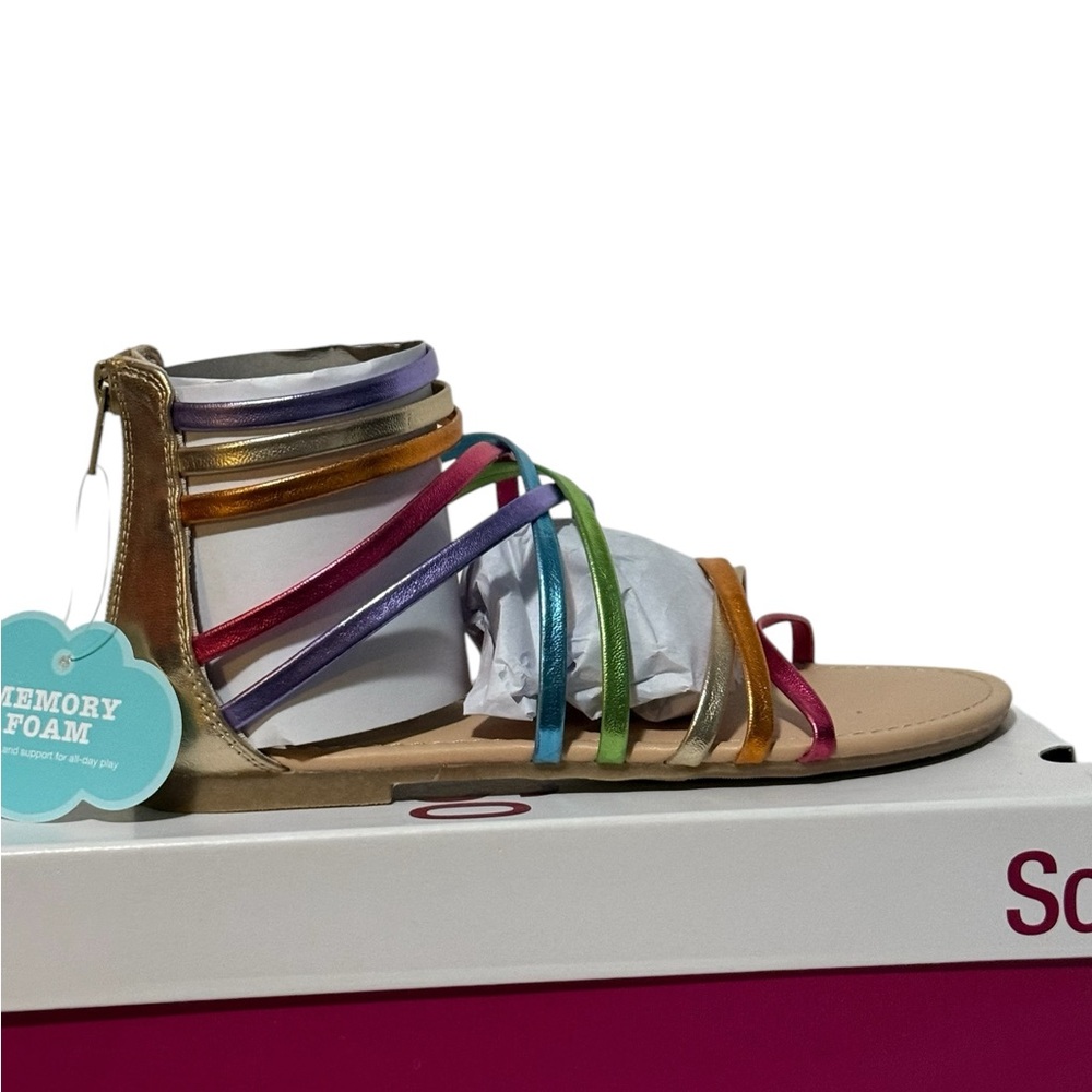SO girls rainbow sandal size 4 NIB